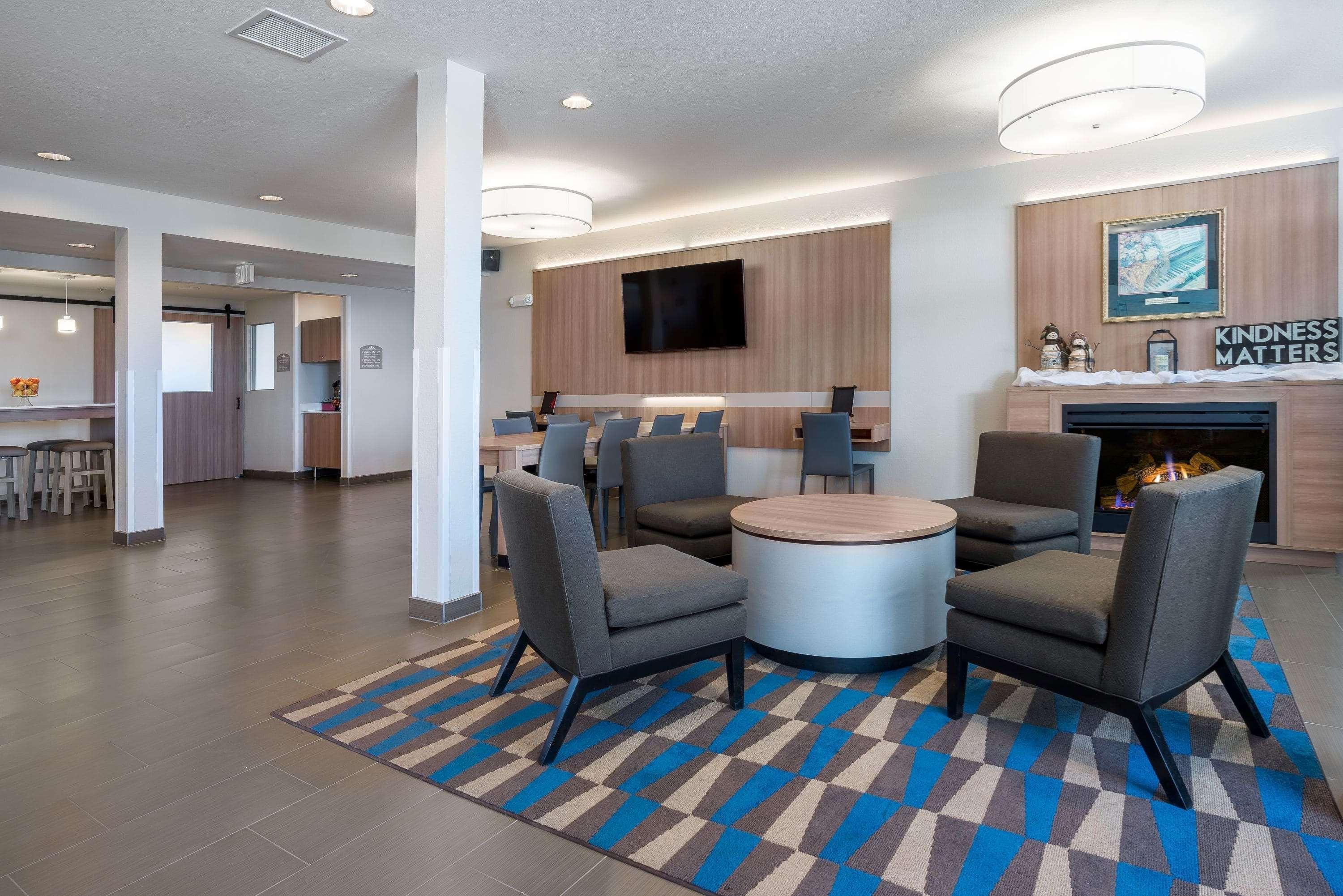 Microtel Inn & Suites By Wyndham Moorhead Fargo Area Dış mekan fotoğraf